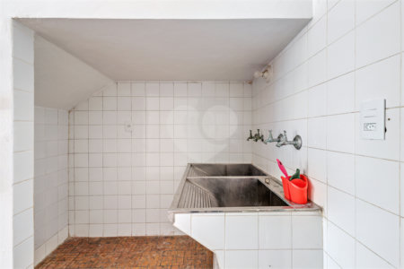 Casa à venda com 3 quartos, sendo 1 suíte,  em Granja Julieta, São Paulo, SP