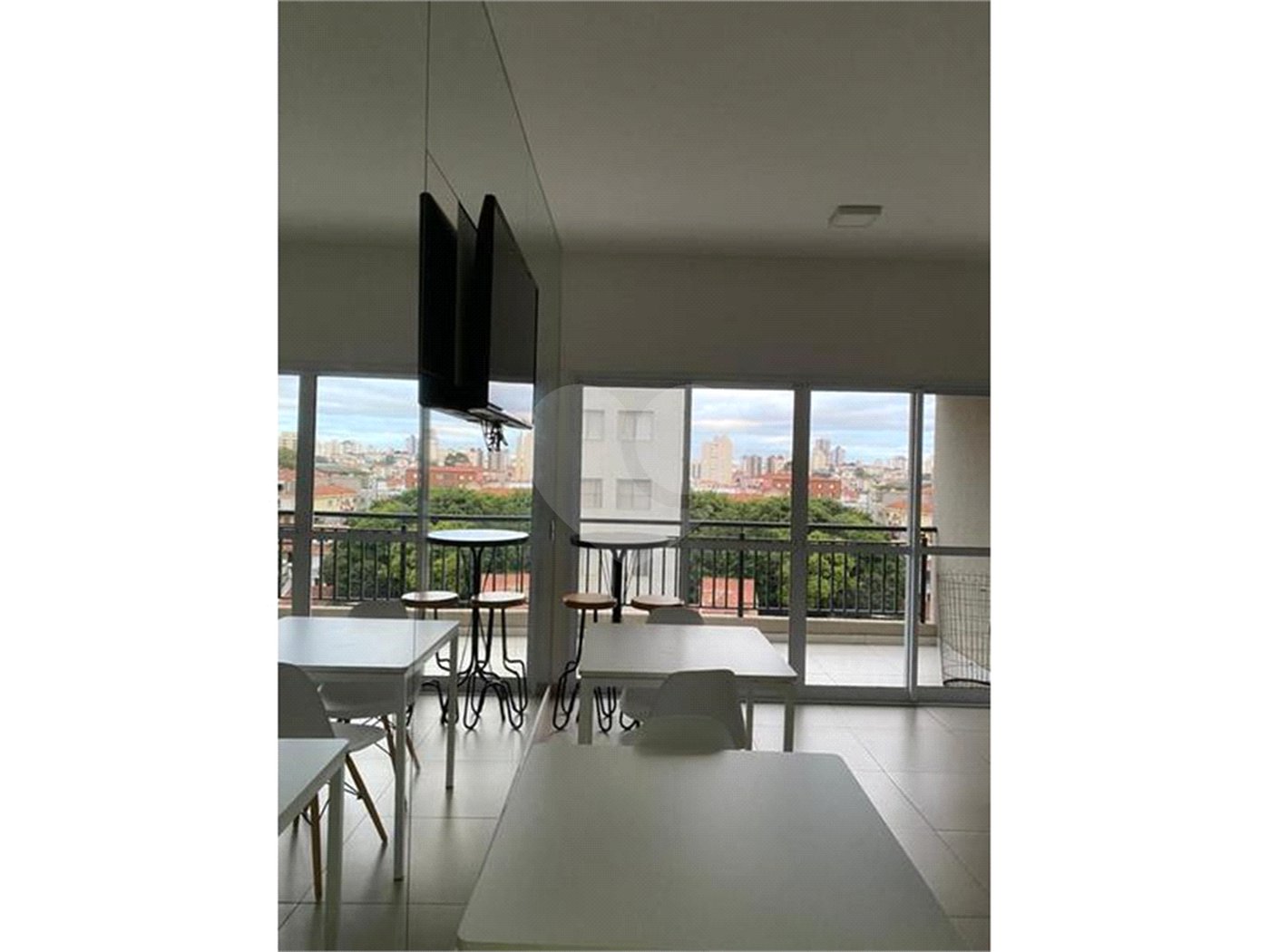 Apartamento para alugar com 1 suíte em Santana, São Paulo, SP