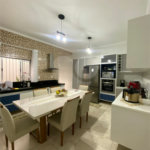 Casa à venda com 3 quartos, sendo 1 suíte, em Residencial Parque Laguna, Salto, SP