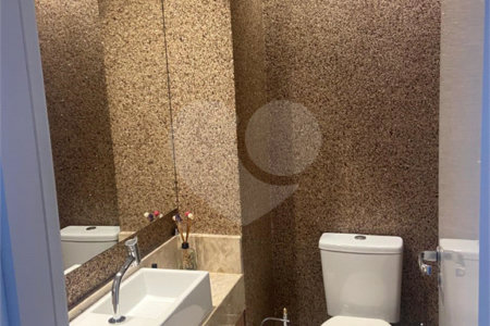 Apartamento à venda com 3 suítes no Centro, Santo André, SP