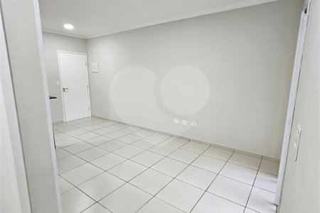 Apartamento à venda com 2 quartos, sendo 1 suíte, em Vila das Belezas, São Paulo, SP