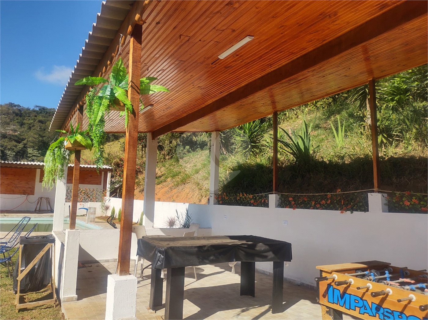 Casa à venda ou para alugar com 3 suítes em Juqueri Mirim, Mairiporã, SP