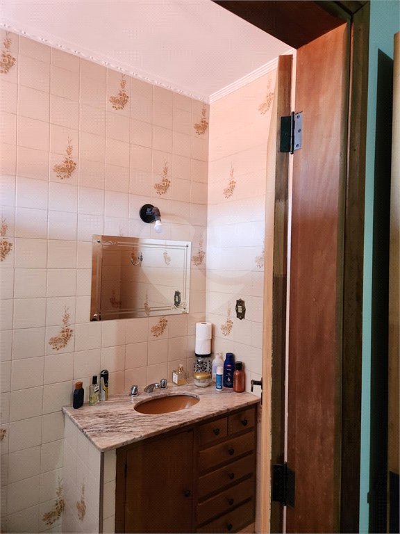 Sobrado à venda com 3 quartos, sendo 1 suíte, em Jardim Floridiana (vila Xavier), Araraquara, SP