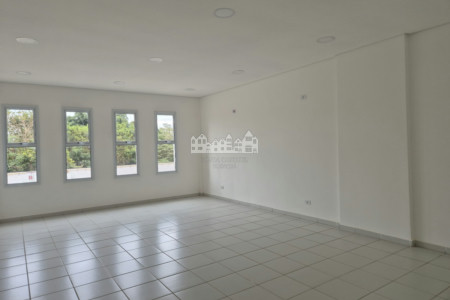 Apartamento para alugar com 3 quartos, sendo 1 suíte, em Jardim das Palmeiras, Atibaia, SP