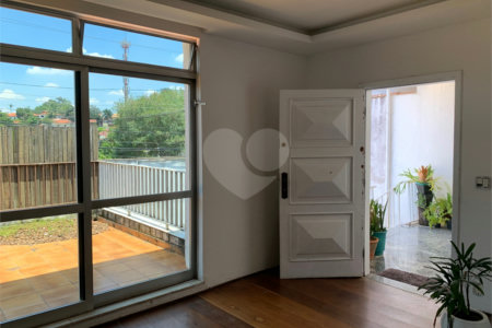 Casa à venda com 3 quartos, sendo 1 suíte, em Jardim Prudência, São Paulo, SP