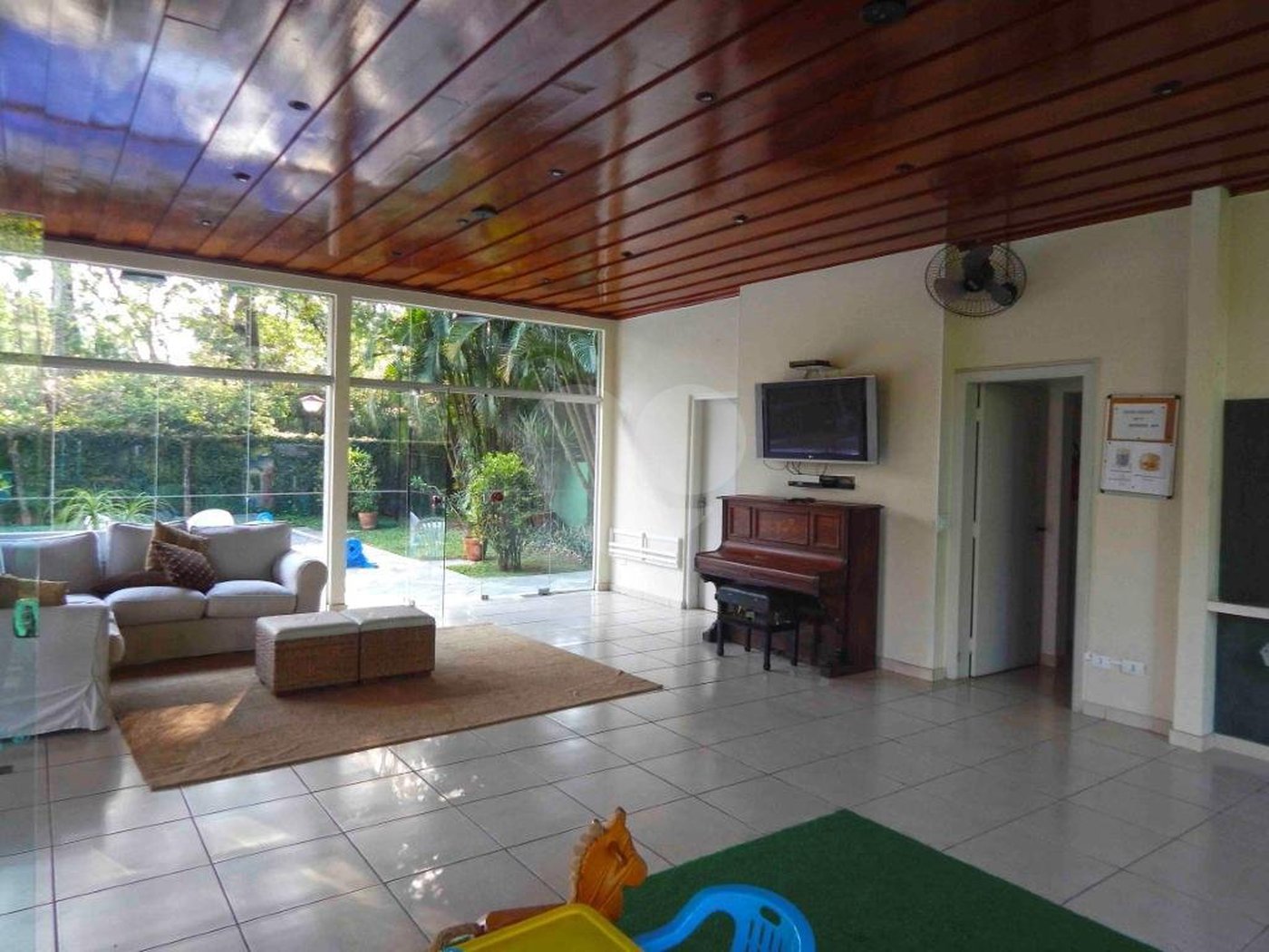 Apartamento à venda com 4 suítes em Jardim Marajoara, São Paulo, SP