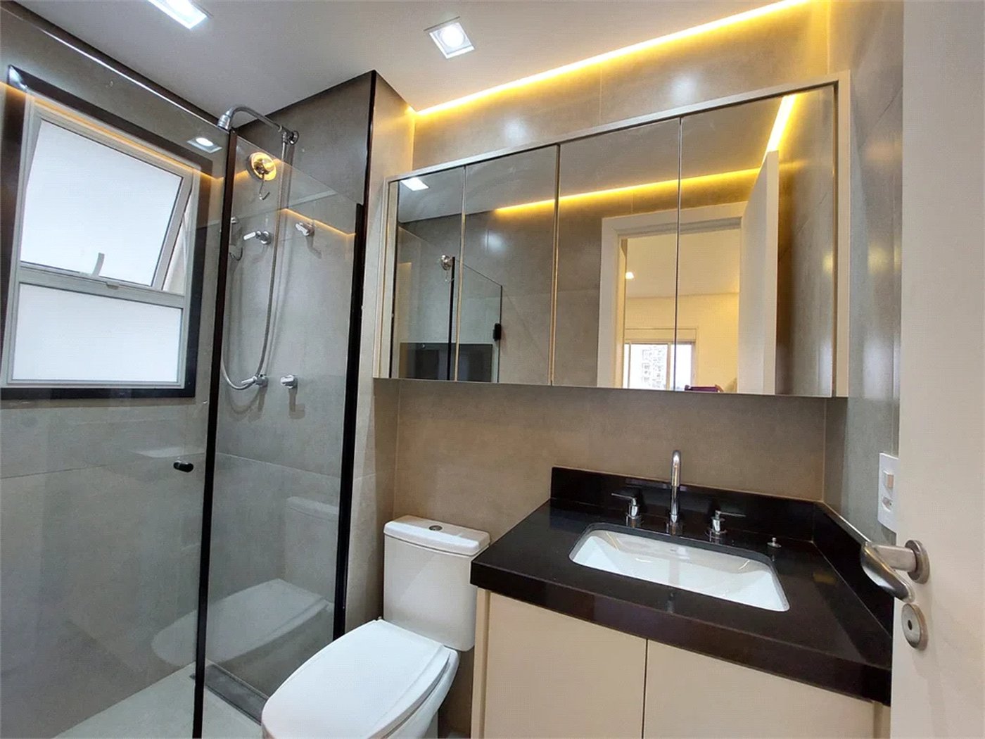 Apartamento à venda com 2 quartos, sendo 1 suíte, em Vila Leopoldina, São Paulo, SP