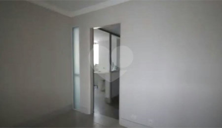 Apartamento à venda com 3 quartos, sendo 1 suíte,  em Santana, São Paulo, SP