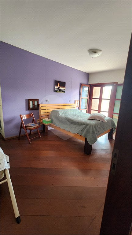 Chácara à venda com 4 quartos, sendo 3 suítes, em Pinheirinho, Vinhedo, SP