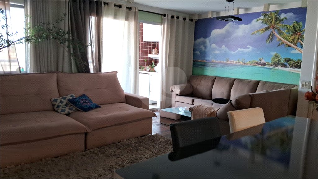 Apartamento à venda com 3 quartos, sendo 1 suíte,  em Vila Guilherme, São Paulo, SP