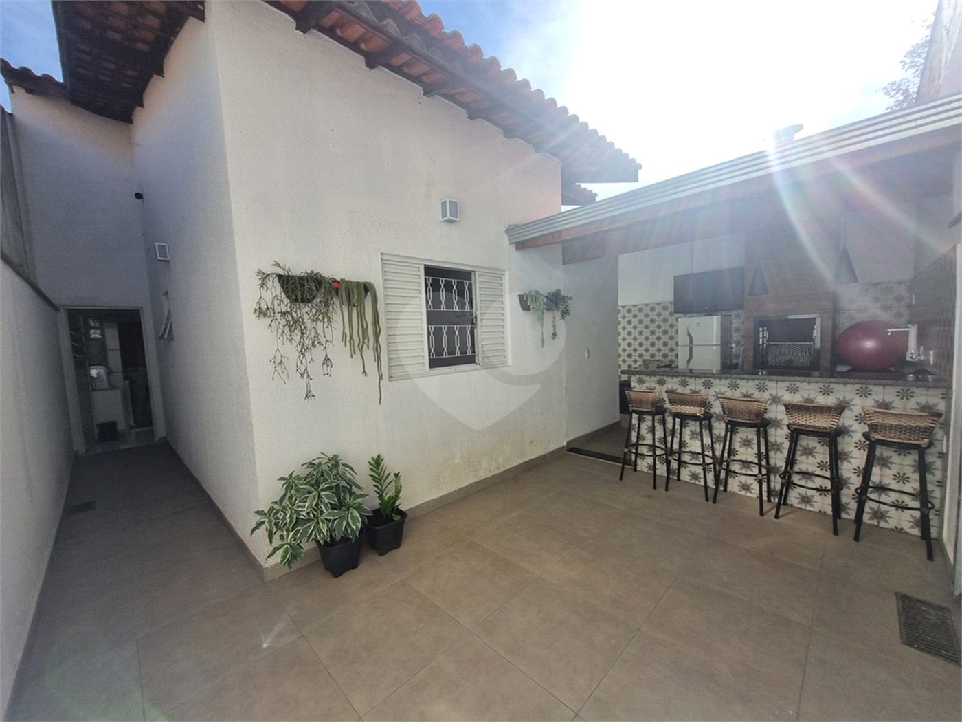 Casa Térrea à venda com 2 quartos, sendo 1 suíte,  em Jardim Wanel Ville V, Sorocaba, SP