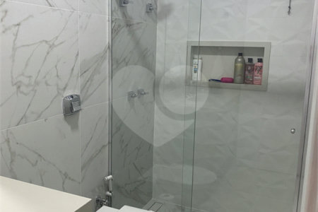 Casa à venda com 3 quartos, sendo 1 suíte, no condomínio Residencial Nova Aliança, Ribeirão Preto - SP