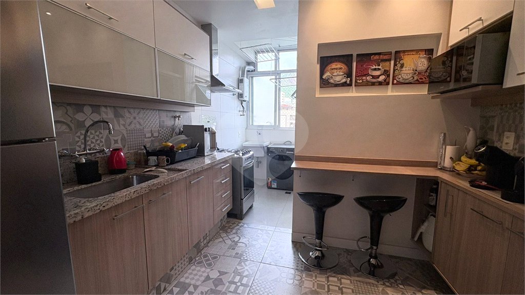 Apartamento à venda com 2 quartos, sendo 1 suíte,  em Vila Isabel, Rio de Janeiro, RJ