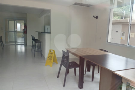 Apartamento à venda com 2 quartos, sendo 1 suíte, em Chácaras Manão, Mairinque, SP