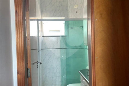 Casa à venda com 3 quartos, sendo 1 suíte,  no condomínio Palm Residence, Santo André - SP