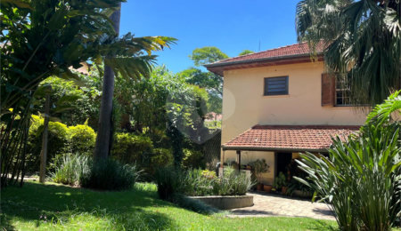 Sobrado à venda com 3 quartos em Jardim Petrópolis, São Paulo, SP