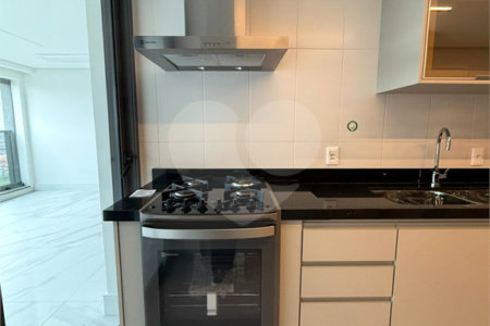 Apartamento para alugar com 4 suítes em Jardim Fonte do Morumbi, São Paulo, SP