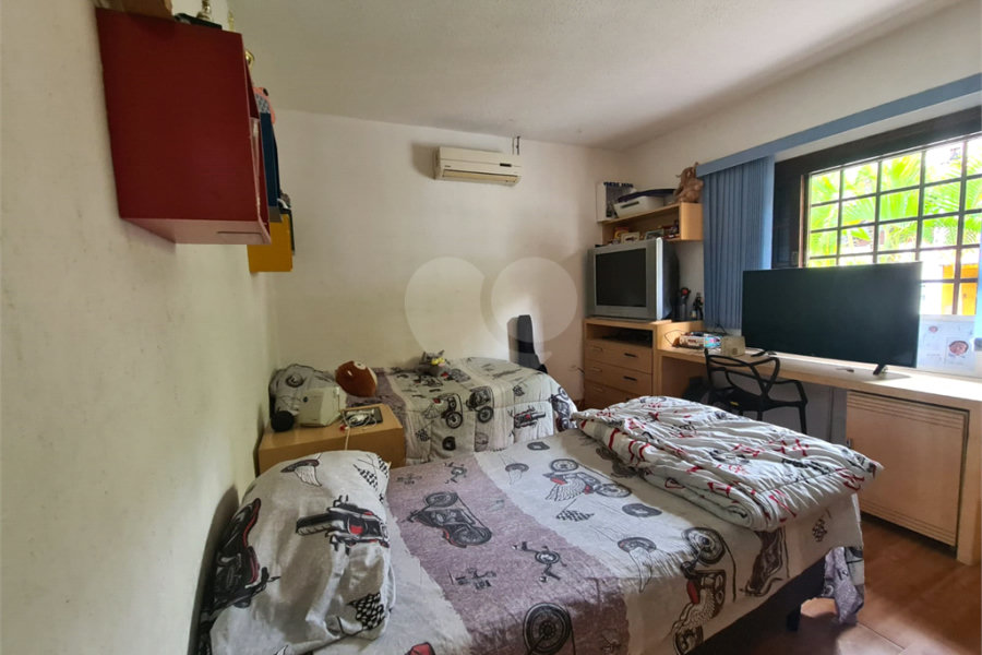 Sobrado à venda com 3 quartos, sendo 1 suíte, em Tucuruvi, São Paulo, SP