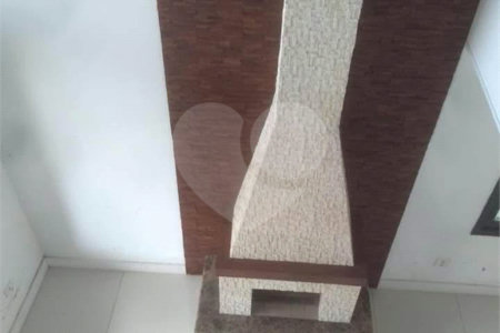 Casa à venda com 4 quartos, sendo 1 suíte,  em Vila Suissa, Mogi das Cruzes, SP