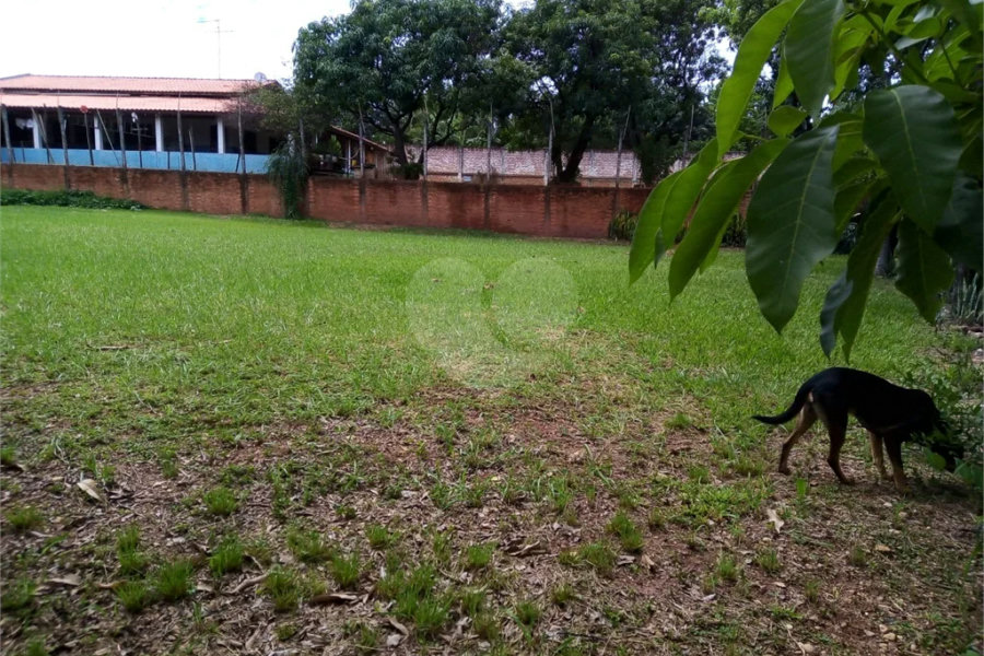 Chácara à venda na Avenida das Ondas em Piracicaba/SP.