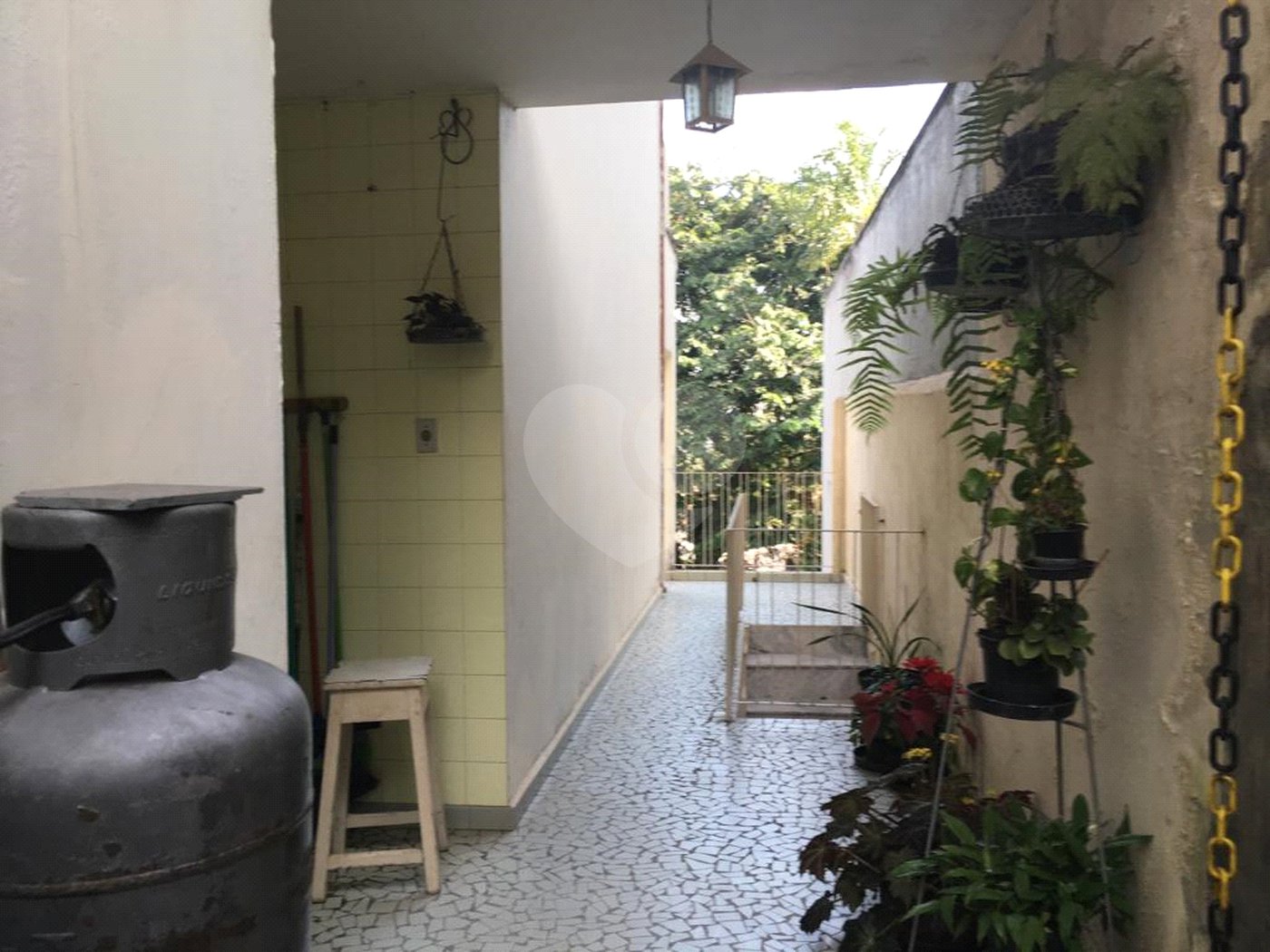 Casa à venda com 4 quartos, sendo 1 suíte, em Jardim São Bento, São Paulo, SP