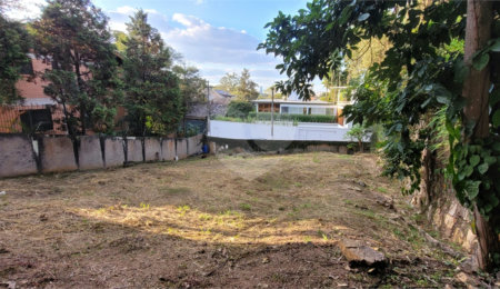 Terreno à venda em Jardim Sílvia (zona Oeste), São Paulo, SP