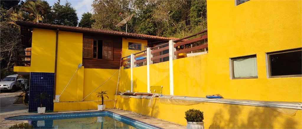 Casa à venda com 4 quartos, sendo 1 suíte, em Serra da Cantareira, Mairiporã, SP