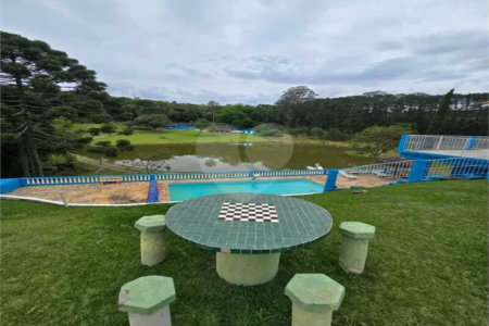 Sítio à venda com 5 quartos, sendo 2 suítes,  em Marmeleiro, São Roque, SP