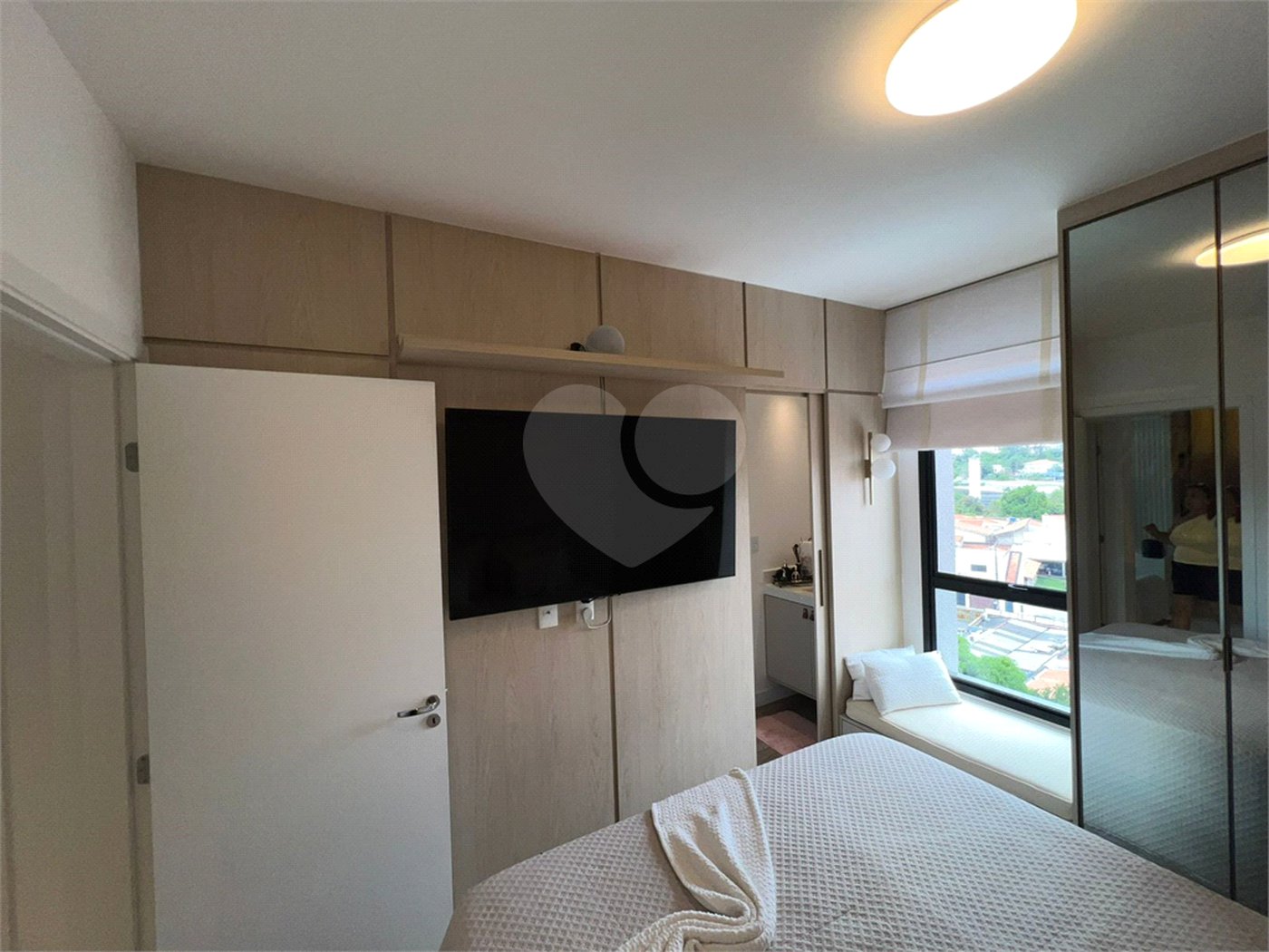 Apartamento à venda com 2 quartos, sendo 1 suíte, em Jardim Paulistano, Sorocaba, SP