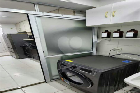 Apartamento à venda com 2 quartos, sendo 1 suíte,  em Parque Reboucas, São Paulo, SP