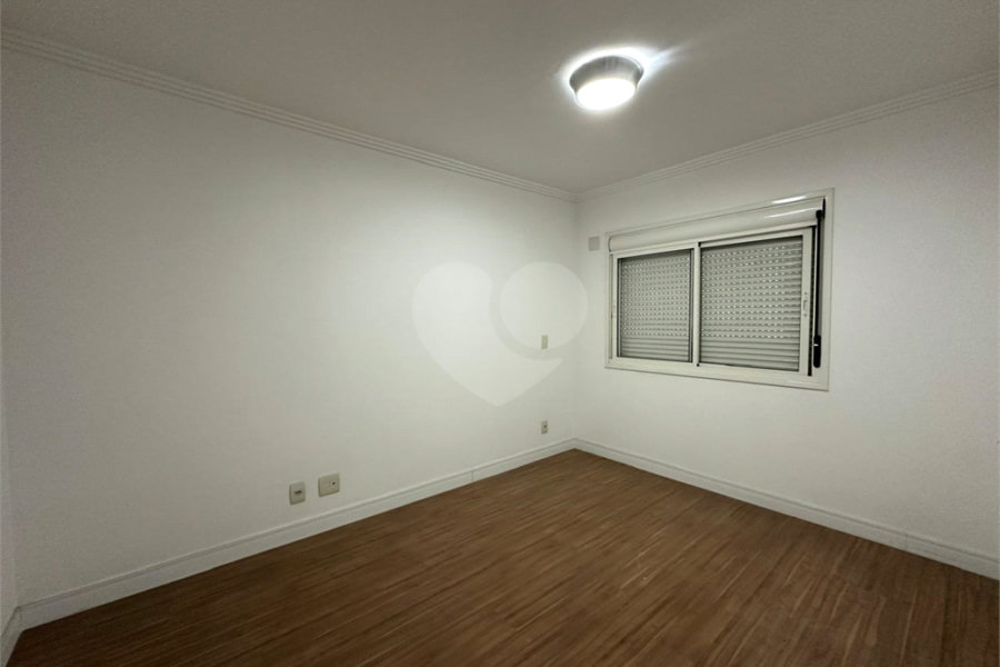 Apartamento à venda com 5 suítes em Santana, São Paulo, SP