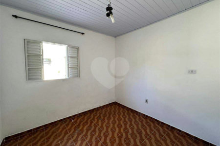 Casa à venda com 4 quartos, sendo 1 suíte,  em Jardim Náutico, Mogi das Cruzes, SP