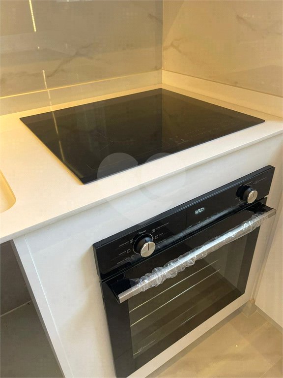 Apartamento à venda ou para alugar com 3 quartos, sendo 1 suíte, em Barra Funda, São Paulo, SP