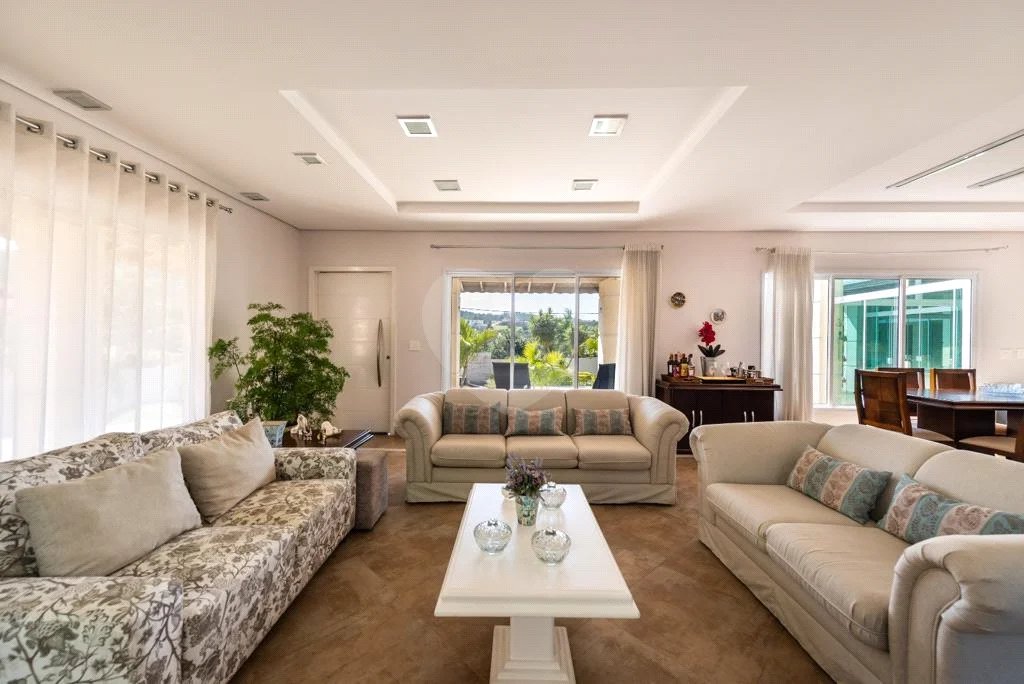 Casa à venda com 4 quartos, sendo 2 suítes,  no condomínio Jardim Ribeirão II, Itupeva - SP