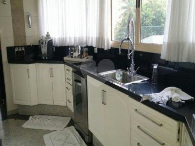 Apartamento à venda com 4 suítes em Tatuapé, São Paulo, SP