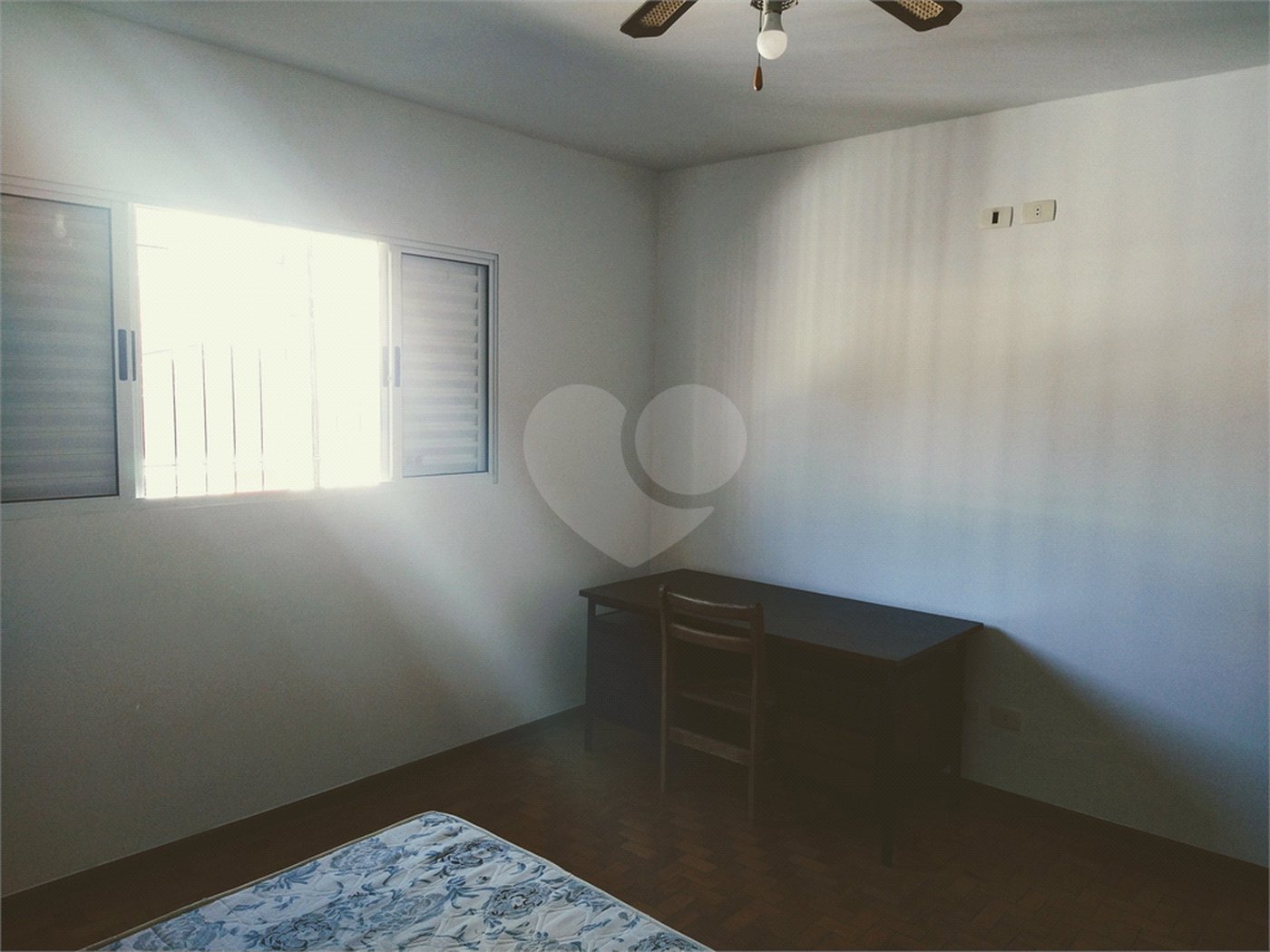 Sobrado à venda com 3 quartos em Chora Menino, São Paulo, SP