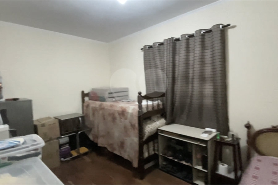 Casa à venda com 4 quartos, sendo 2 suítes, em Jardim Guanca, São Paulo, SP