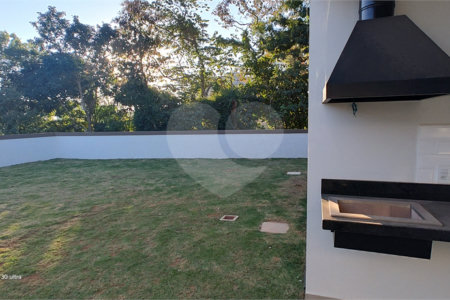 Casa à venda com 3 suítes no condomínio Reserva Ybyra, Atibaia - SP