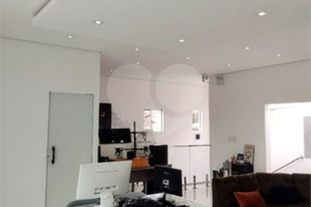 Apartamento à venda ou para alugar com 2 quartos, sendo 1 suíte, em Vila Santana, Sorocaba, SP
