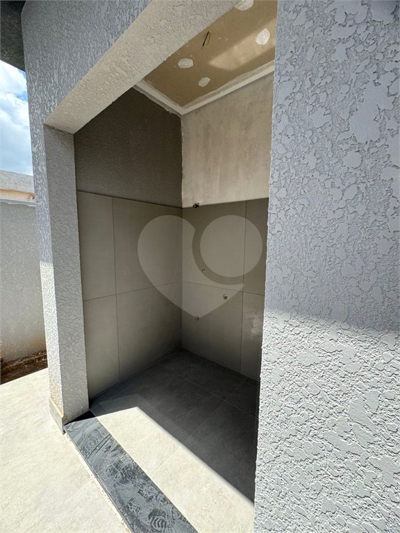 Casa à venda com 3 suítes no condomínio Reserva Central Parque, Salto - SP