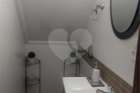 Sobrado à venda com 3 quartos em Vila Mazzei, São Paulo, SP