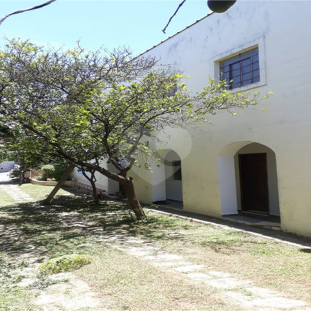 Sobrado à venda com 4 quartos em Jardim Galetto, Itatiba, SP
