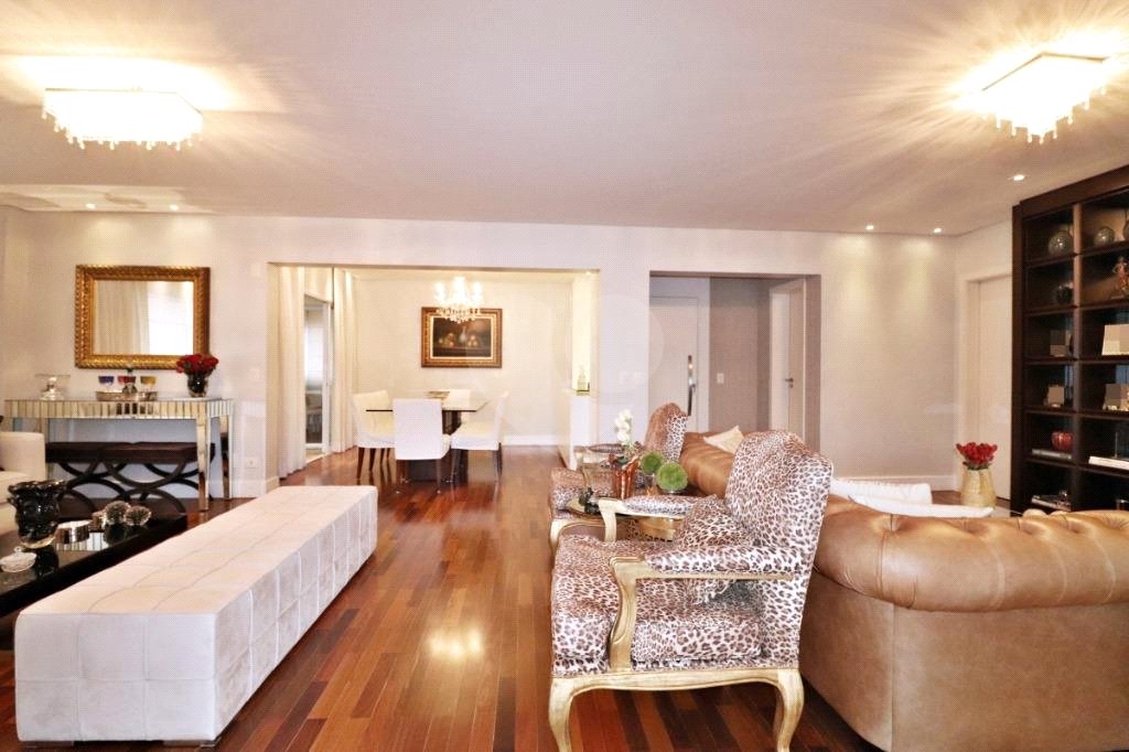 Apartamento à venda com 4 suítes em Santana, São Paulo, SP
