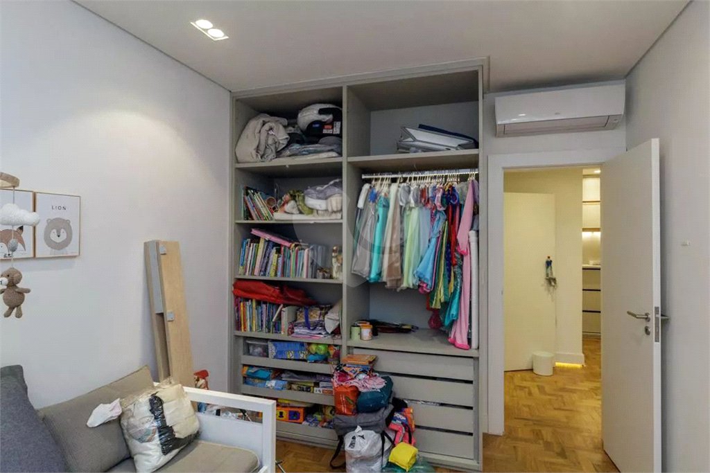 Apartamento à venda com 4 quartos, sendo 2 suítes, em Higienópolis, São Paulo, SP