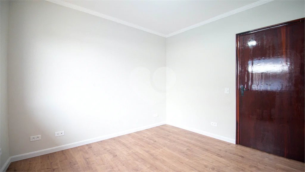 Sobrado à venda com 4 quartos, sendo 1 suíte,  em Jardim Peri Peri, São Paulo, SP