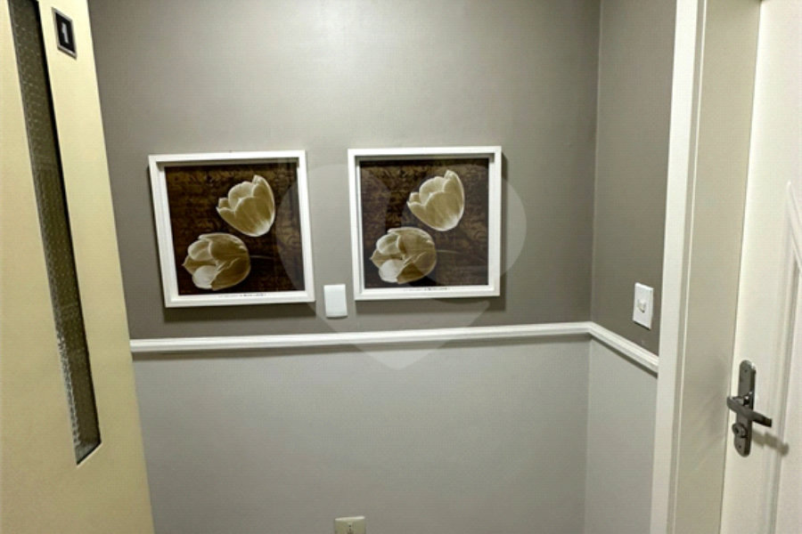 Apartamento à venda com 3 quartos, sendo 1 suíte, em Pompéia, São Paulo, SP