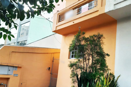 Casa à venda ou para alugar com 3 quartos em Alto de Pinheiros, São Paulo, SP