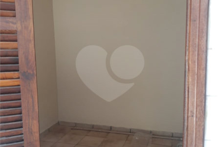 Sobrado à venda com 3 quartos, sendo 1 suíte, em Jardim Bonfiglioli, São Paulo, SP
