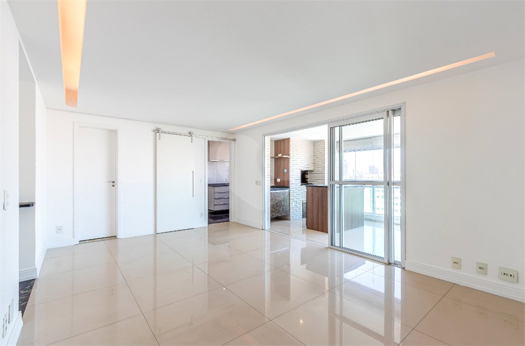 Apartamento à venda com 3 quartos, sendo 1 suíte, em Vila Cruzeiro, São Paulo, SP