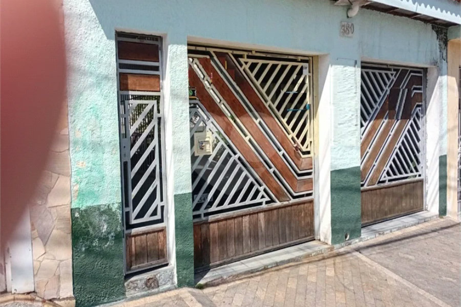 Casa Térrea à venda com 4 quartos, sendo 1 suíte, em Vila Antonieta, São Paulo, SP